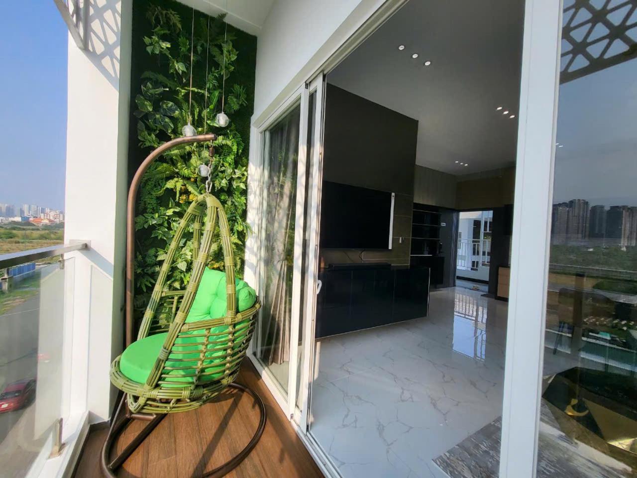 Lakeview 2, Thu Thiem - Rory's Appartement *